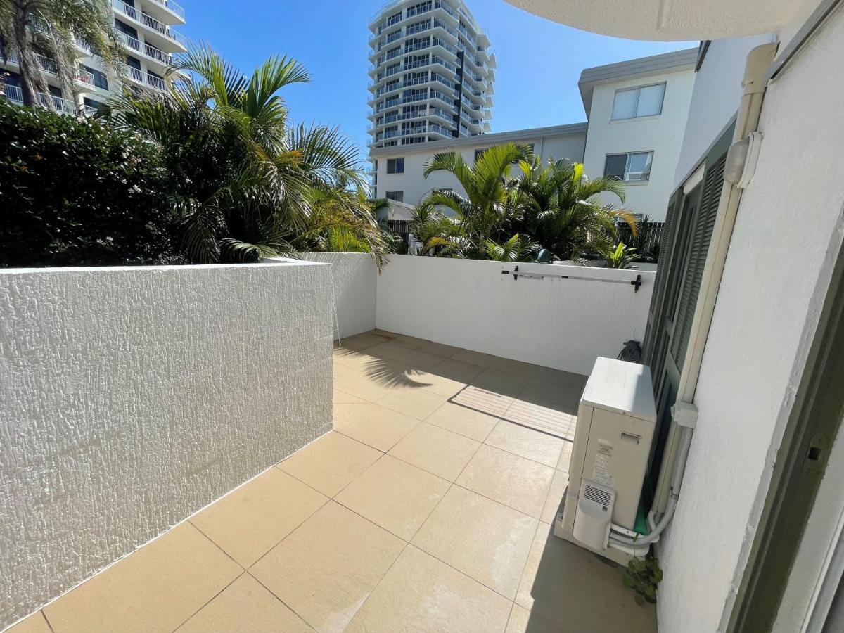 Camargue Beachfront Apartments Марукідор Екстер'єр фото