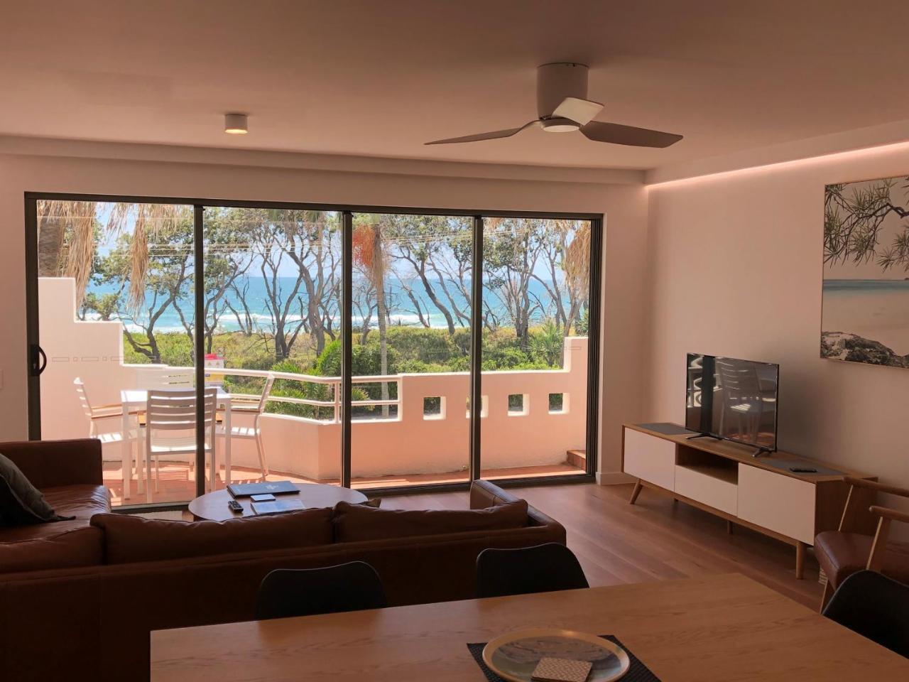 Camargue Beachfront Apartments Марукідор Екстер'єр фото