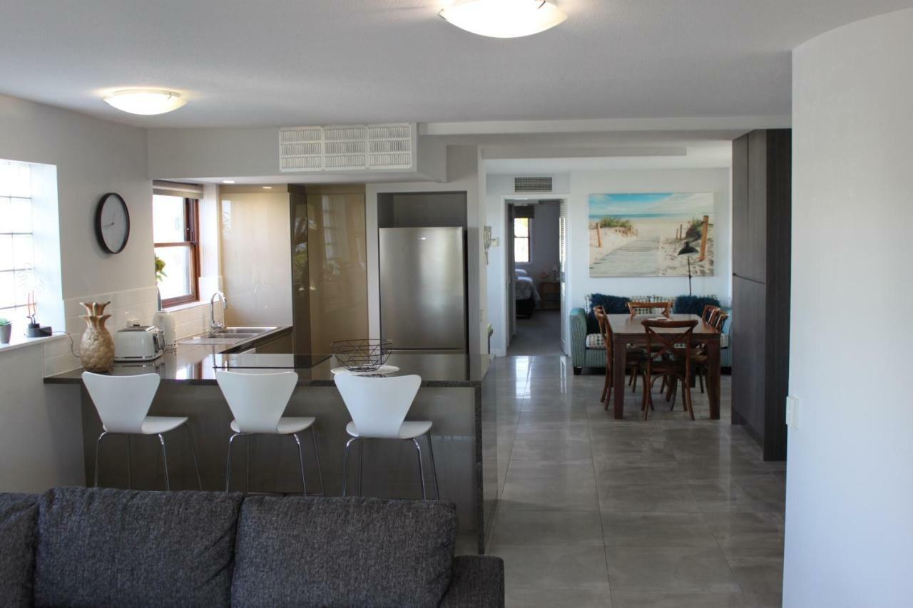 Camargue Beachfront Apartments Марукідор Екстер'єр фото